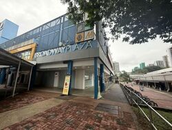 Broadway Cinema (D20), Retail #556640851